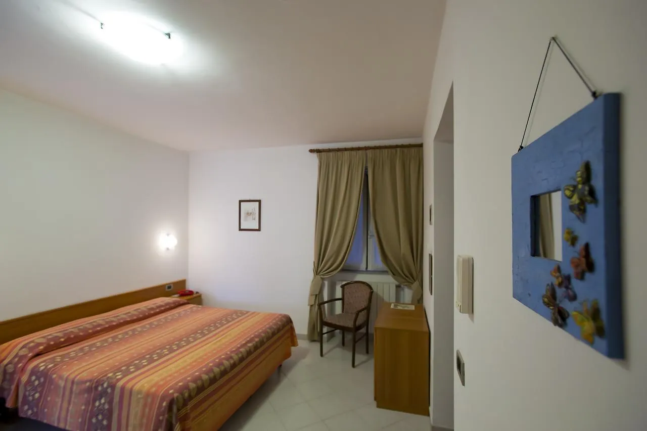 Genovese Al Mare Aparthotel Varazze Italy