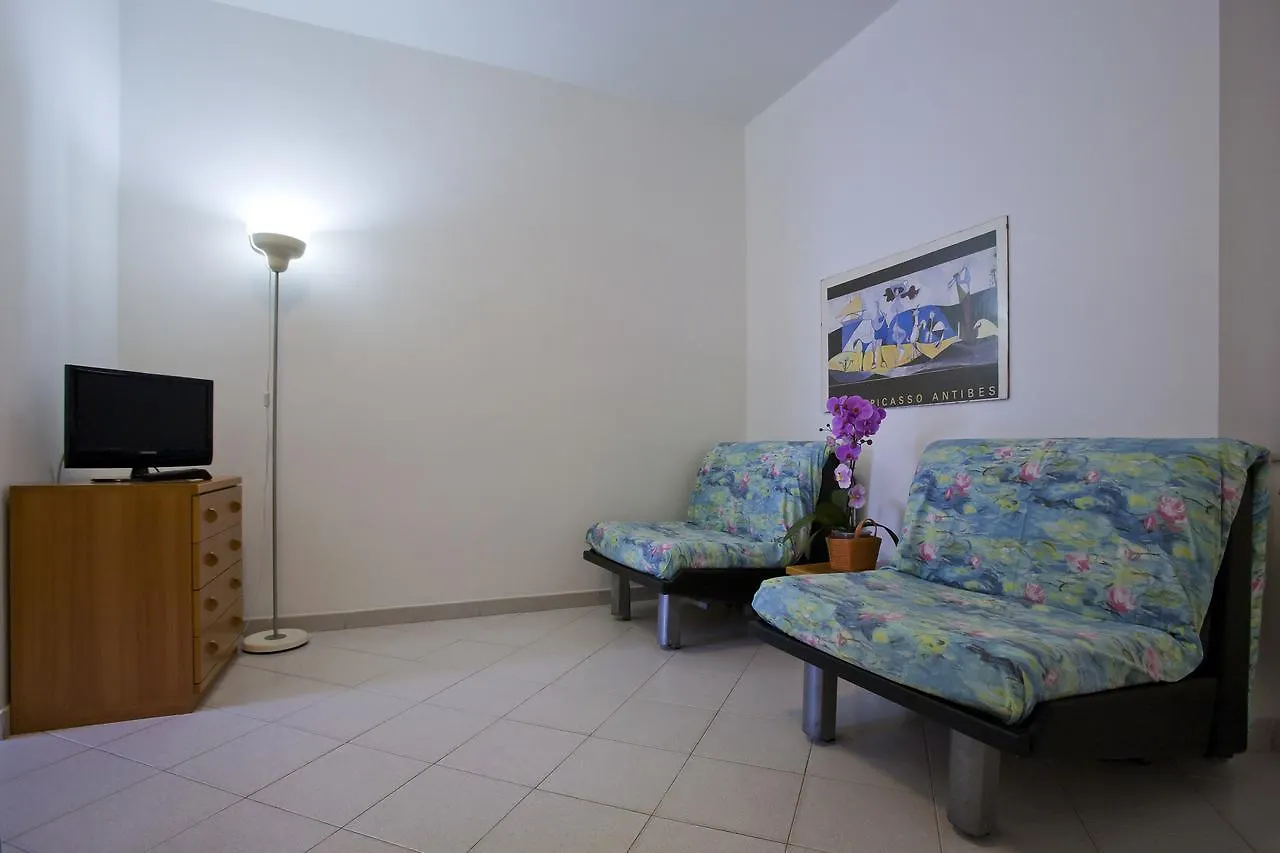 Genovese Al Mare Aparthotel Varazze Italy