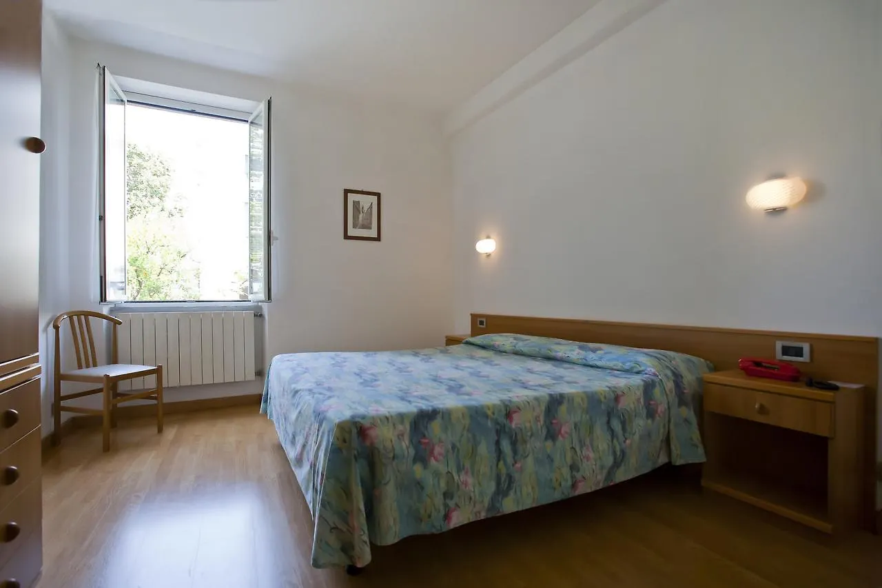 Genovese Al Mare Aparthotel Varazze Italy