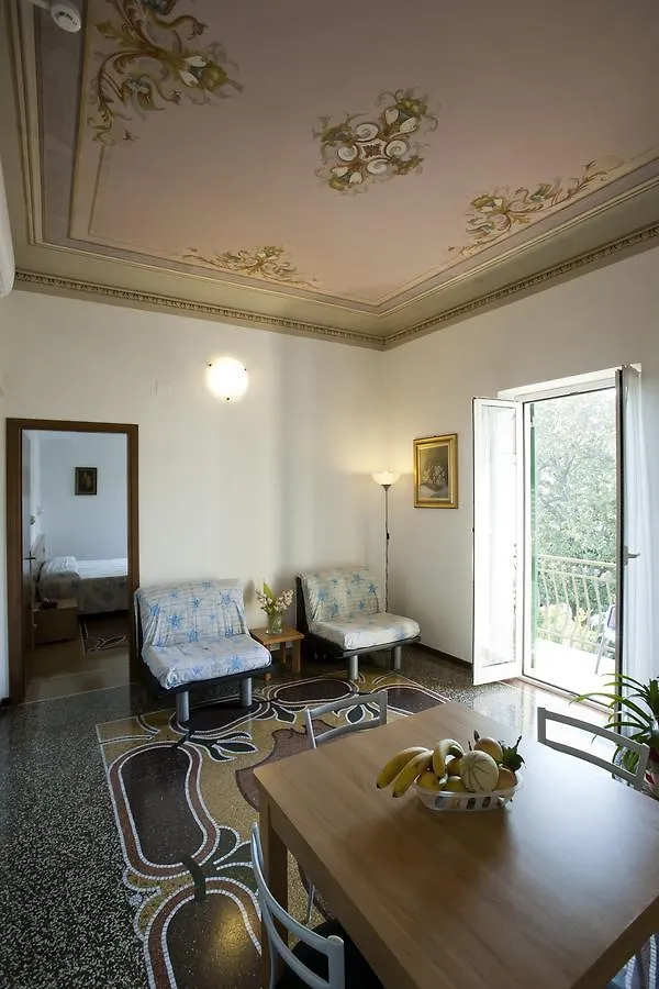 Genovese Al Mare Aparthotel Varazze