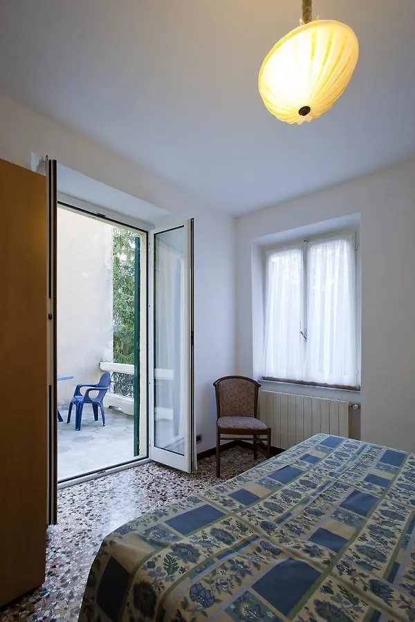 Genovese Al Mare Aparthotel Varazze