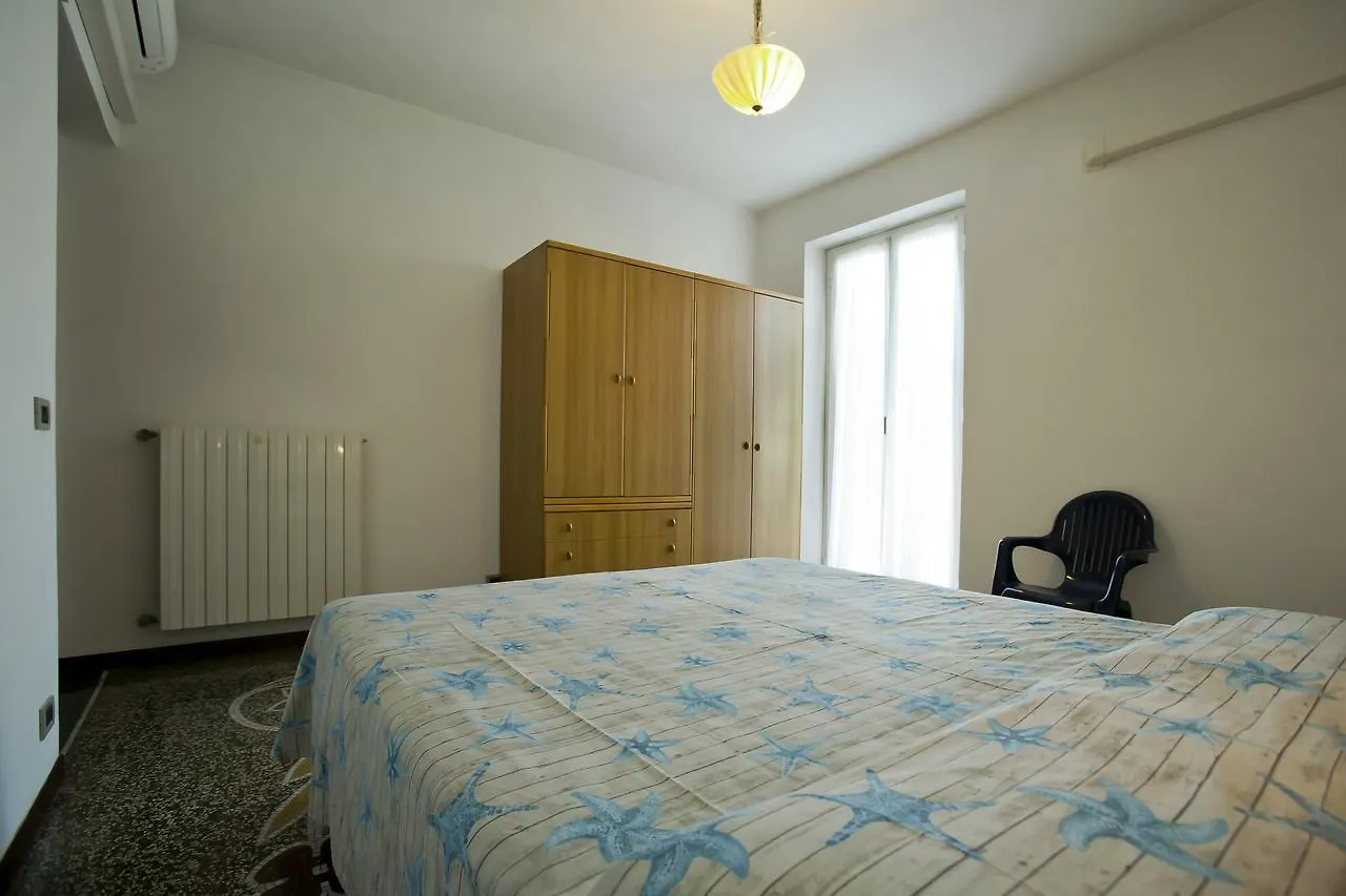 Genovese Al Mare Aparthotel Varazze
