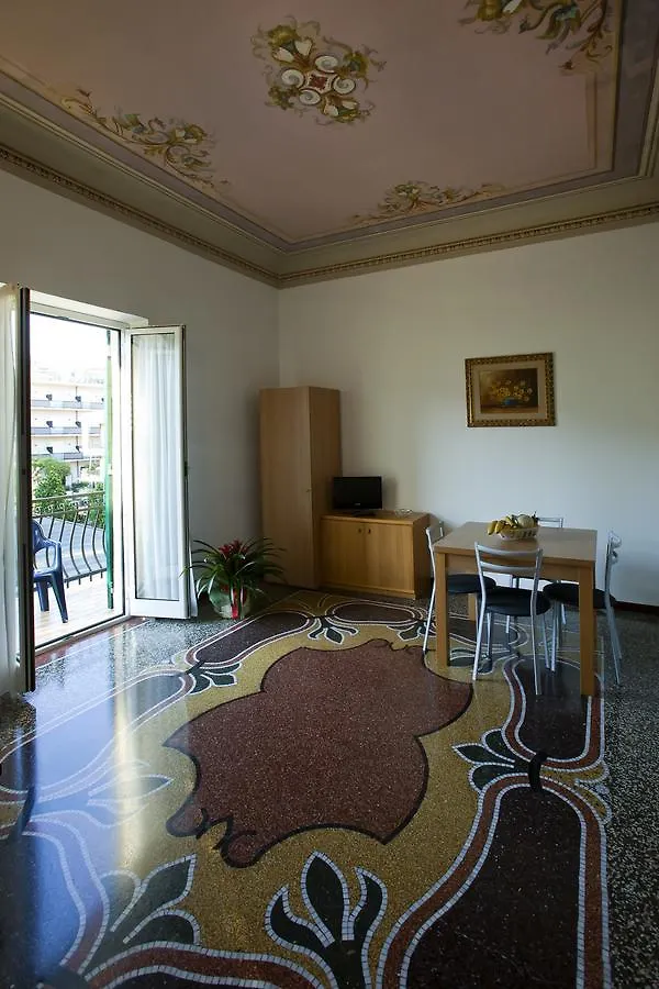 Genovese Al Mare Aparthotel Varazze Italy