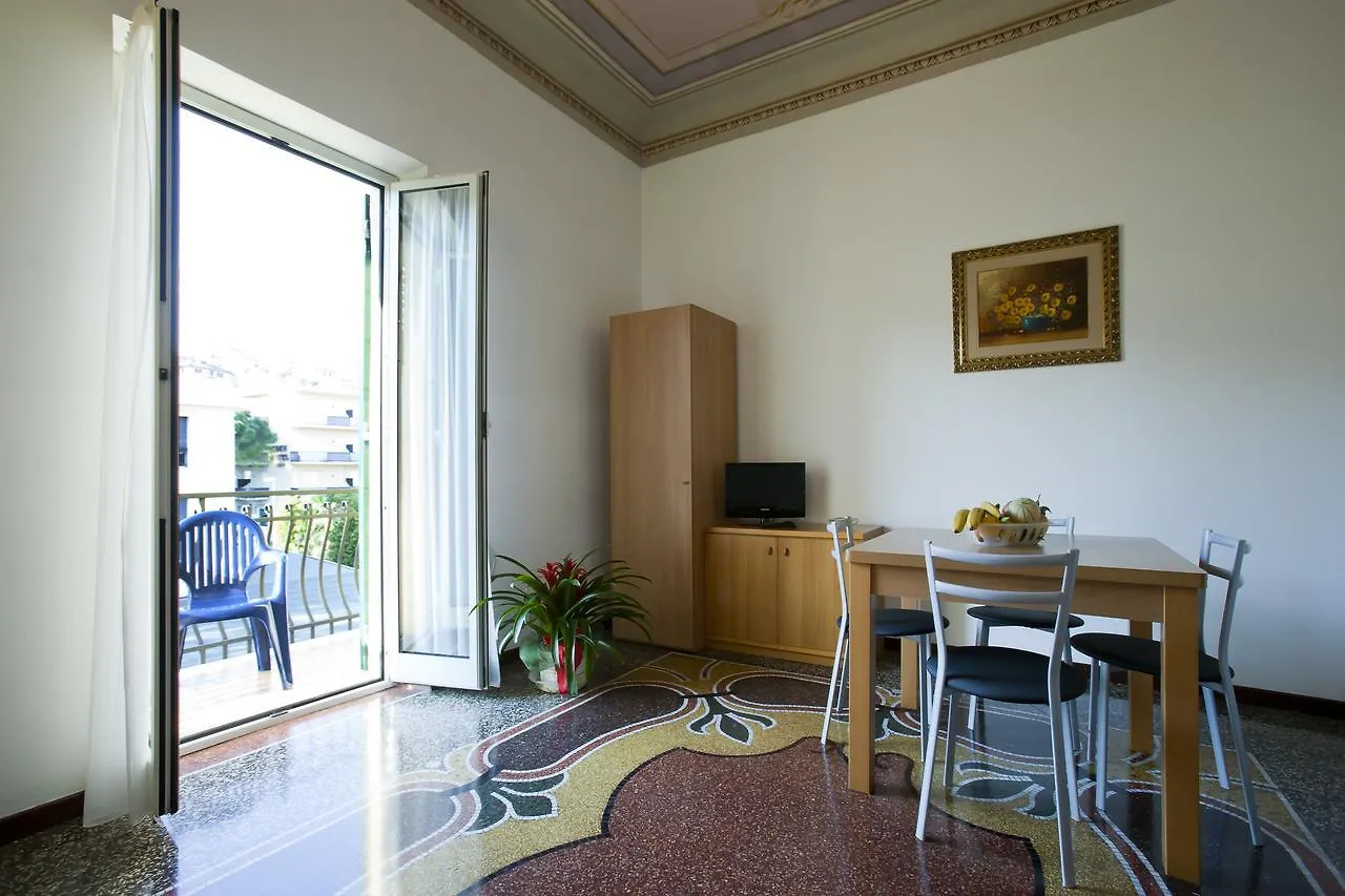 Genovese Al Mare Aparthotel Varazze
